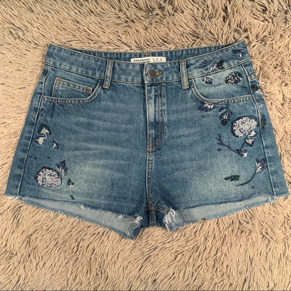 ZARA floral beaded shorts Size 06